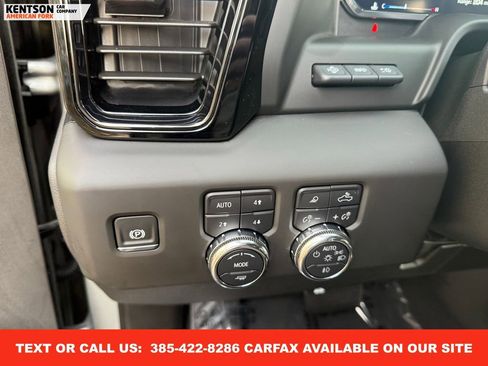 Used 2025 GMC Sierra 2500 AT4X image 21