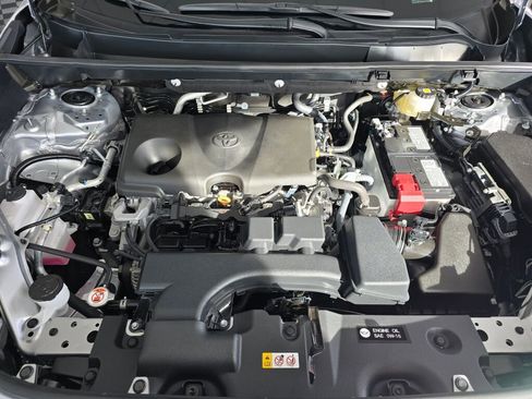 Used 2025 Toyota RAV4 LE image 10