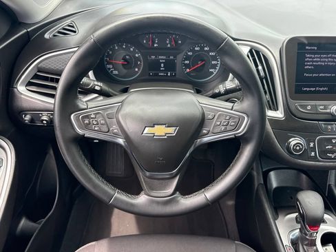 Used 2024 Chevrolet Malibu RS FWD image 14