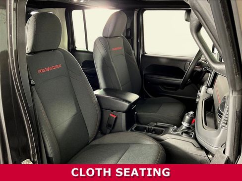 Used 2024 Jeep Wrangler Unlimited Rubicon AWD/4WD image 28