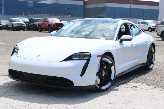 Used 2020 Porsche Taycan 4S AWD/4WD image 10