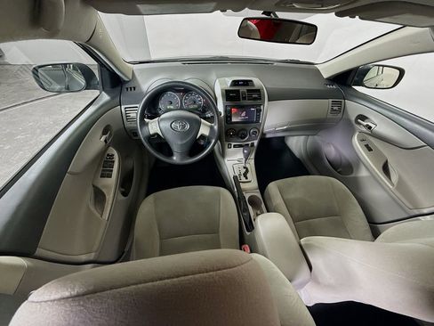 Used 2013 Toyota Corolla LE image 20