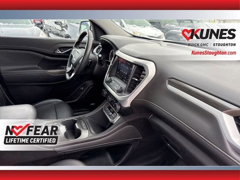 Used 2023 GMC Acadia SLT image 52