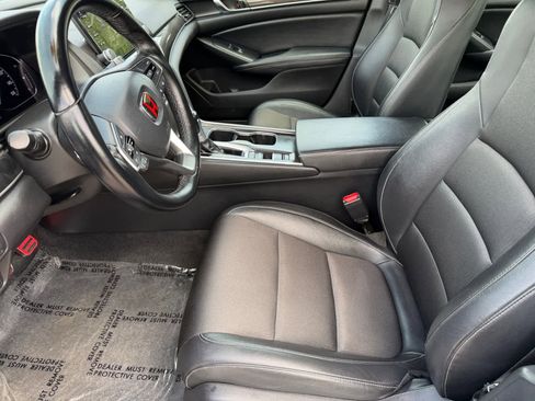 Used 2022 Honda Accord Sport image 7