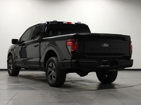 Used 2025 Ford F150 STX w/ Equipment Group 200A RWD image 6