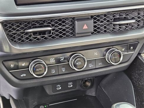 Certified 2025 Acura ADX A-Spec image 19