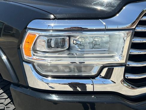 Used 2021 RAM 3500 Limited AWD/4WD image 35