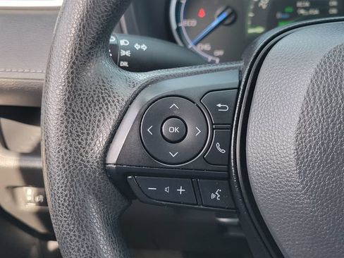 Used 2024 Toyota RAV4 LE AWD/4WD image 7
