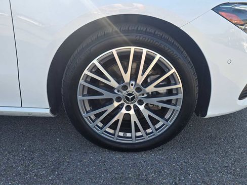 Used 2025 Mercedes-Benz CLA 250 4MATIC image 9