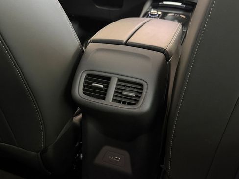 Used 2024 Buick Envision Preferred AWD/4WD image 25