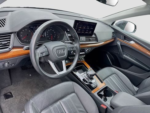 Used 2023 Audi Q5 2.0T Premium w/ Convenience Package AWD/4WD image 7