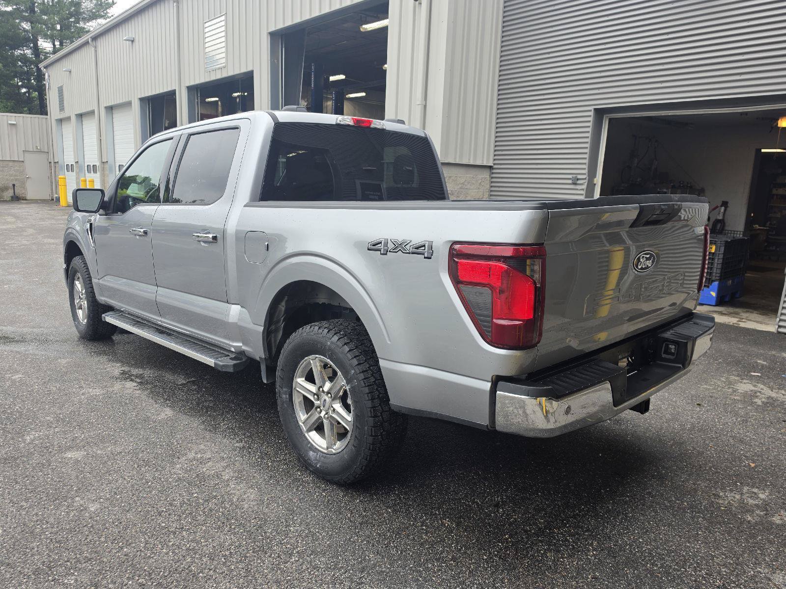 Used 2025 Ford F150 XLT w/ Equipment Group 301A Standard AWD/4WD image 6