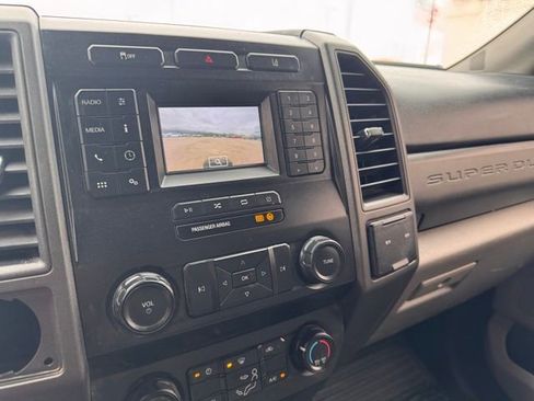 Used 2020 Ford F350 XL w/ Power Equipment Group RWD image 11