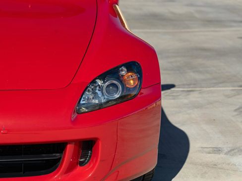 Used 2004 Honda S2000 image 14