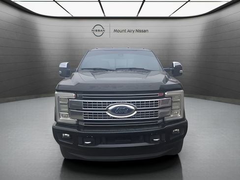 Used 2017 Ford F250 Platinum w/ FX4 Off-Road Package AWD/4WD image 1