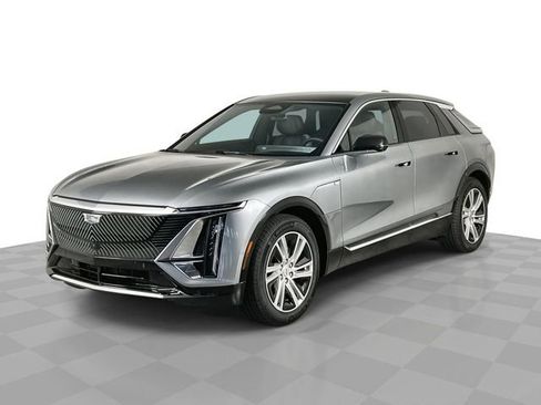Certified 2024 Cadillac Lyriq Tech w/ Driver Assist Package RWD image 1