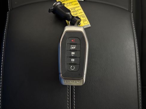 Used 2025 INFINITI QX60 Luxe FWD image 33