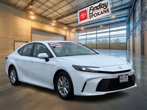 Certified 2025 Toyota Camry LE image 2
