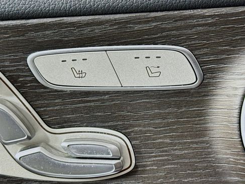 Used 2020 Mercedes-Benz C 300 4MATIC Cabriolet image 22