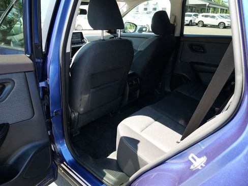 Used 2021 Nissan Rogue S AWD/4WD image 22