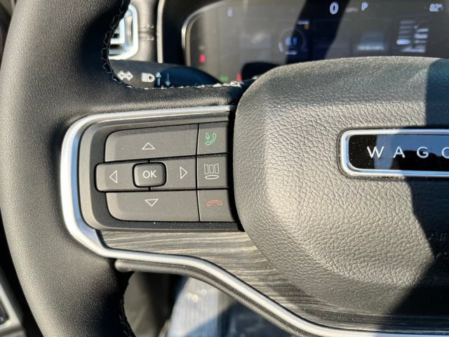 Used 2023 Jeep Wagoneer Series III w/ Premium Group I AWD/4WD image 36
