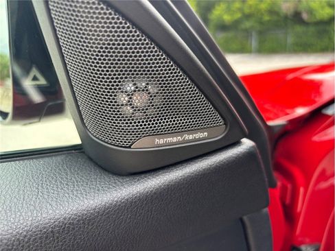 Used 2020 BMW M4 Convertible w/ Competition Package image 27