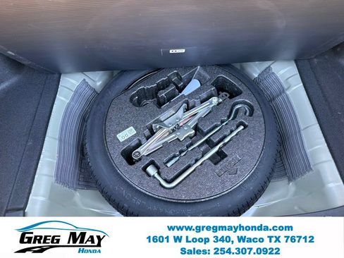 Used 2023 Honda Civic Sport image 25
