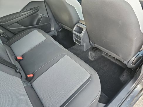 Used 2024 Volkswagen Taos S image 11