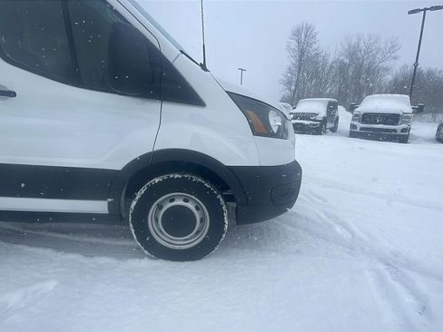 Used 2020 Ford Transit 250 Medium Roof w/ Load Area Protection Package image 22