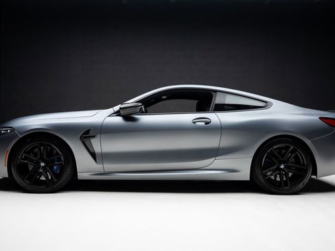 Used 2022 BMW M8 Competition w/ M Carbon Exterior Package AWD/4WD image 19