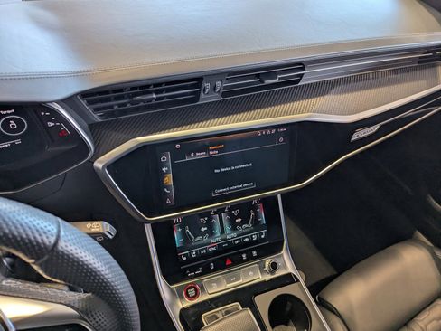 Used 2023 Audi RS 6 w/ Executive Package image 25