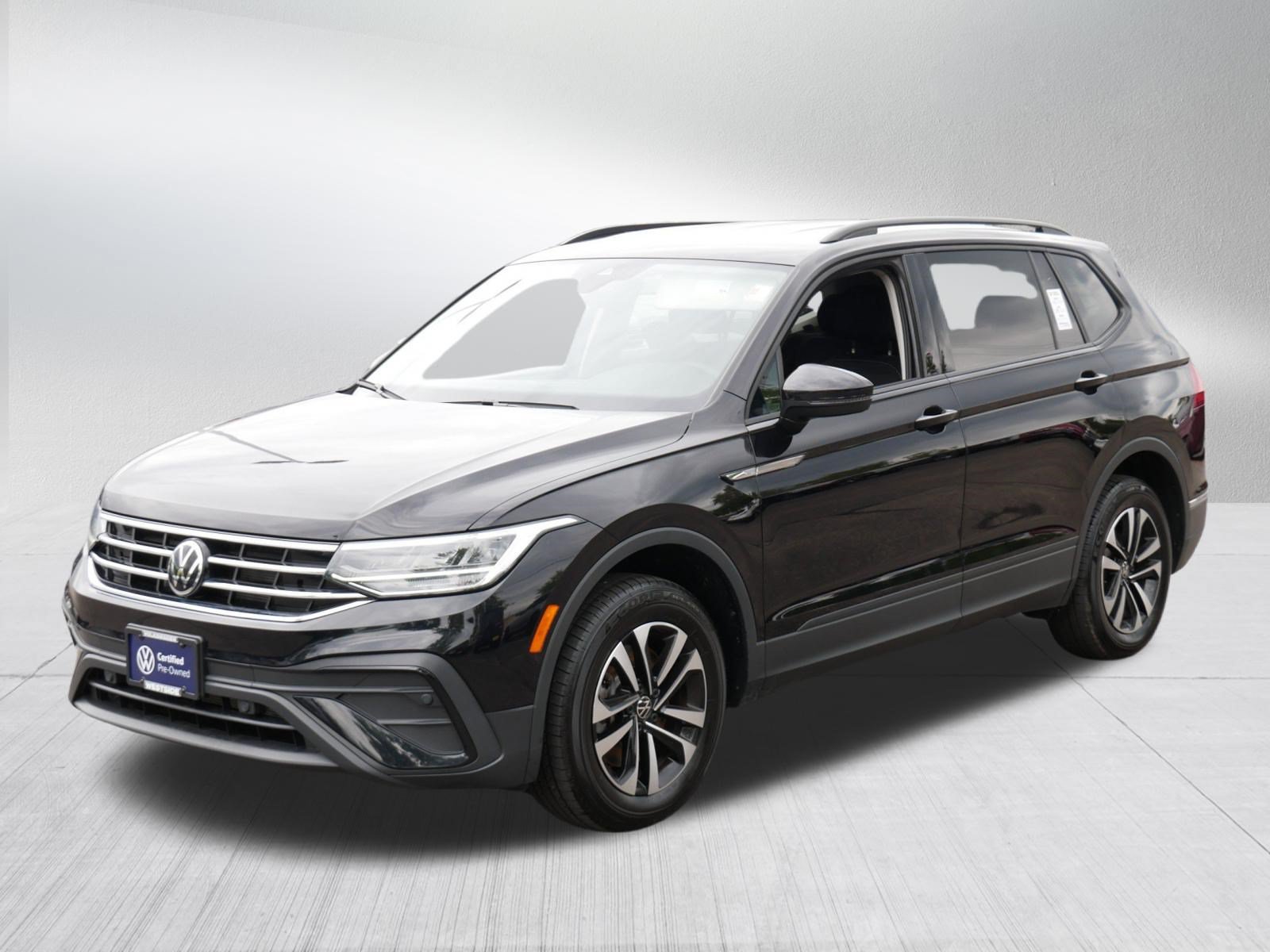 Certified 2024 Volkswagen Tiguan S AWD/4WD image 3