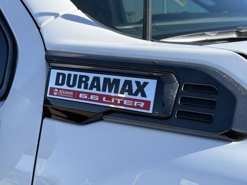 Used 2024 GMC Sierra 2500 AT4 w/ AT4 Preferred Package image 15