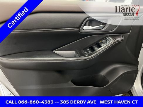 Certified 2023 Nissan Rogue SV w/ SV Premium B Package AWD/4WD image 17