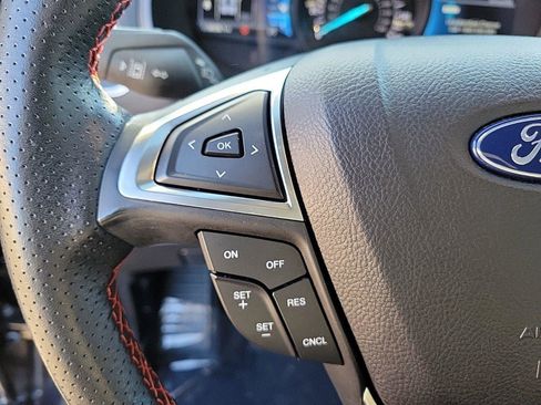 Used 2024 Ford Edge ST-Line image 21