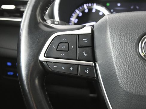 Used 2022 Toyota Highlander Platinum image 38