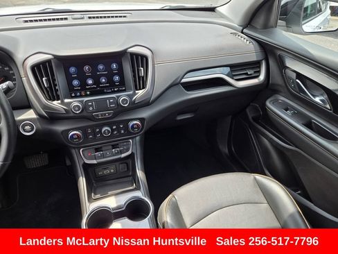 Used 2024 GMC Terrain AT4 AWD/4WD image 16