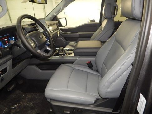 New 2025 Ford F150 Lightning Flash image 15