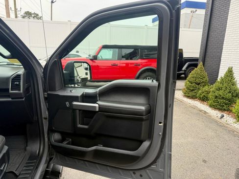 Used 2018 Ford F150 XLT w/ Equipment Group 302A Luxury AWD/4WD image 28