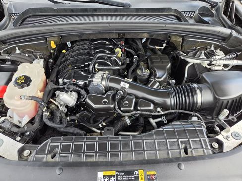 Used 2022 Jeep Grand Cherokee L Limited RWD image 32