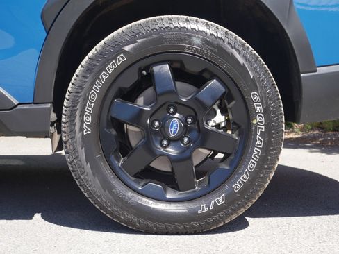Used 2025 Subaru Outback Wilderness AWD/4WD image 18
