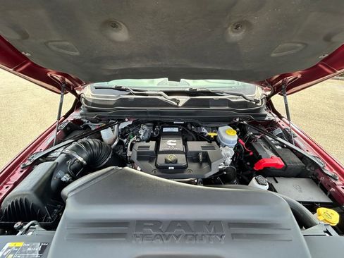 Used 2023 RAM 3500 Laramie image 30