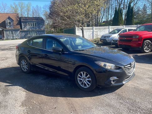 Used 2016 MAZDA MAZDA3 i Touring image 9