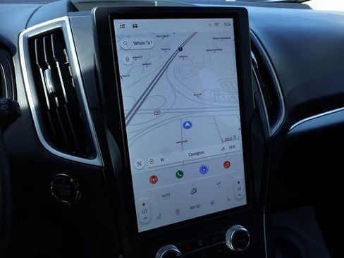 Used 2022 Ford Edge SEL image 3