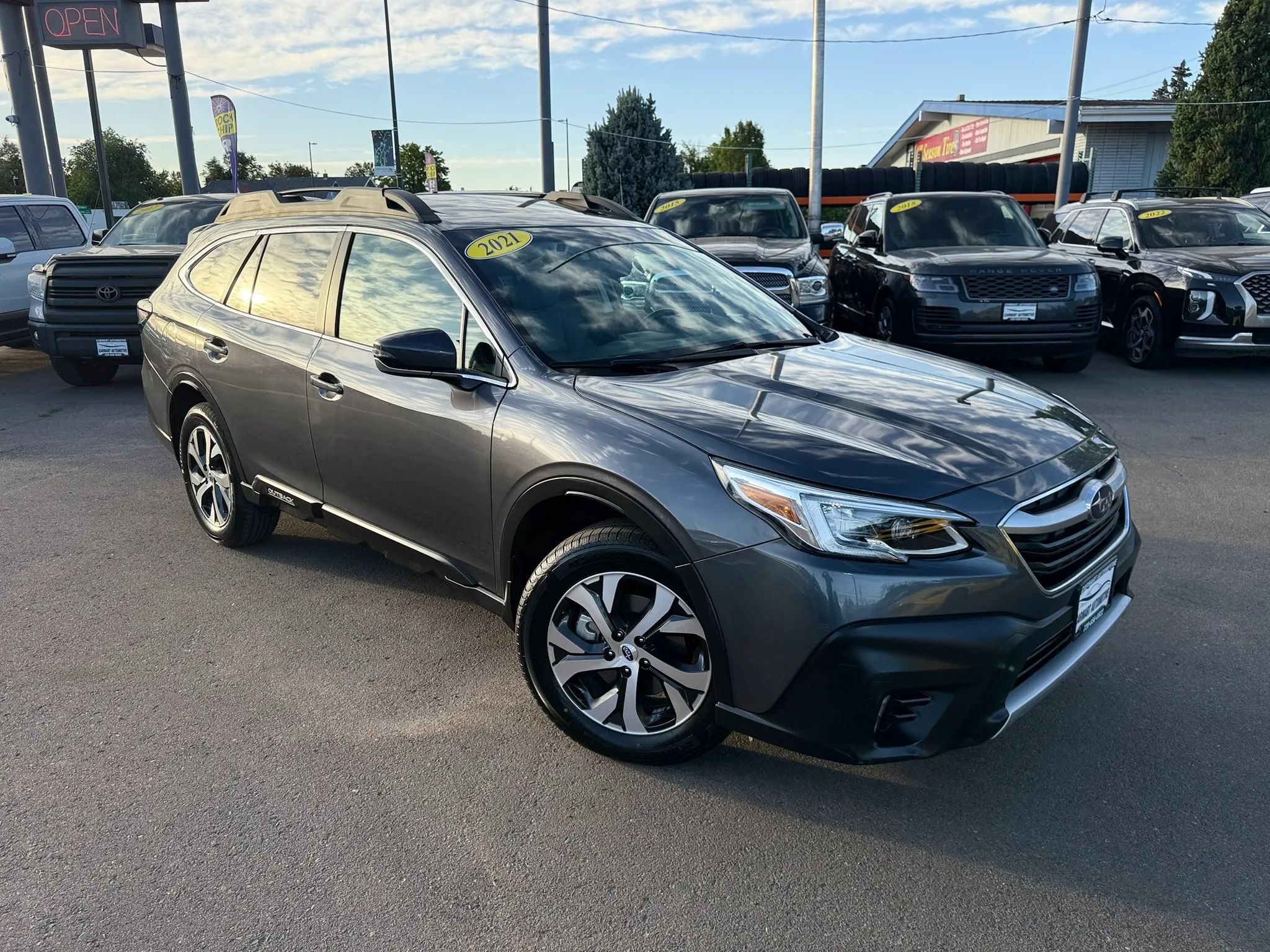 Used 2021 Subaru Outback Limited AWD/4WD image 3
