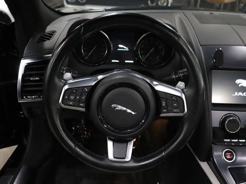 Used 2019 Jaguar F-TYPE Convertible image 26