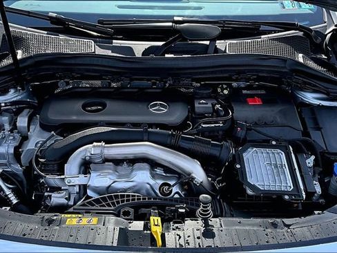 Certified 2026 Mercedes-Benz GLA 250 4MATIC image 33
