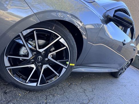 New 2025 Nissan Sentra SR image 35