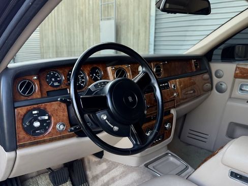 Used 2006 Rolls-Royce Phantom Sedan RWD image 15