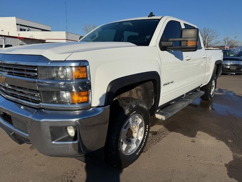 Used 2015 Chevrolet Silverado 2500 LT image 9